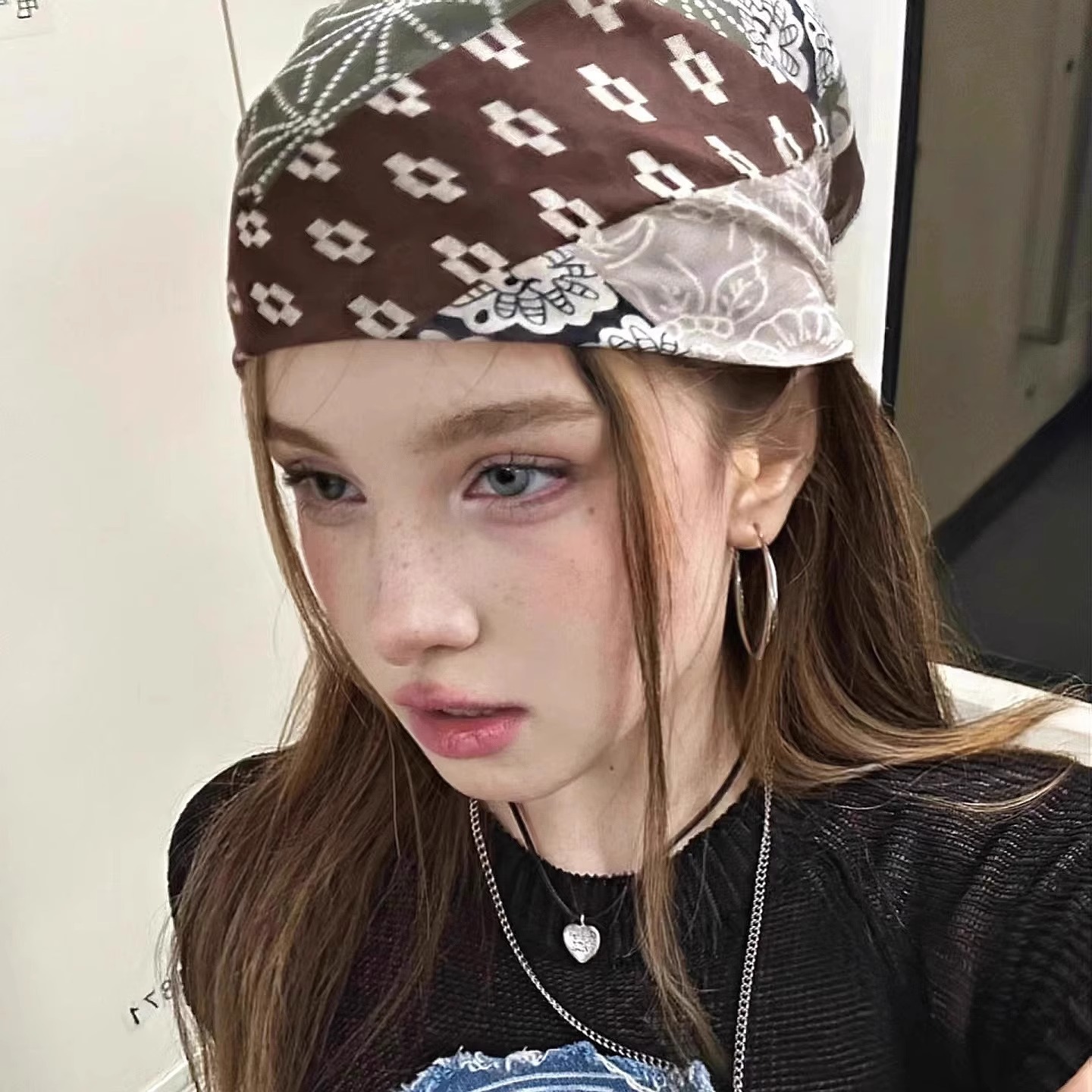 レトロアメリカンスタイルヘッドスカーフヘッドバンド装飾トレン - Girl Fashion Street のレビューと価格
